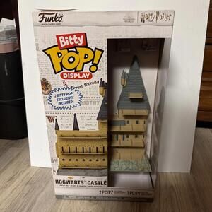 Funko POP! Bitty Harry Potter Hogwarts Castle Display New Boxed Dumbledore Luna